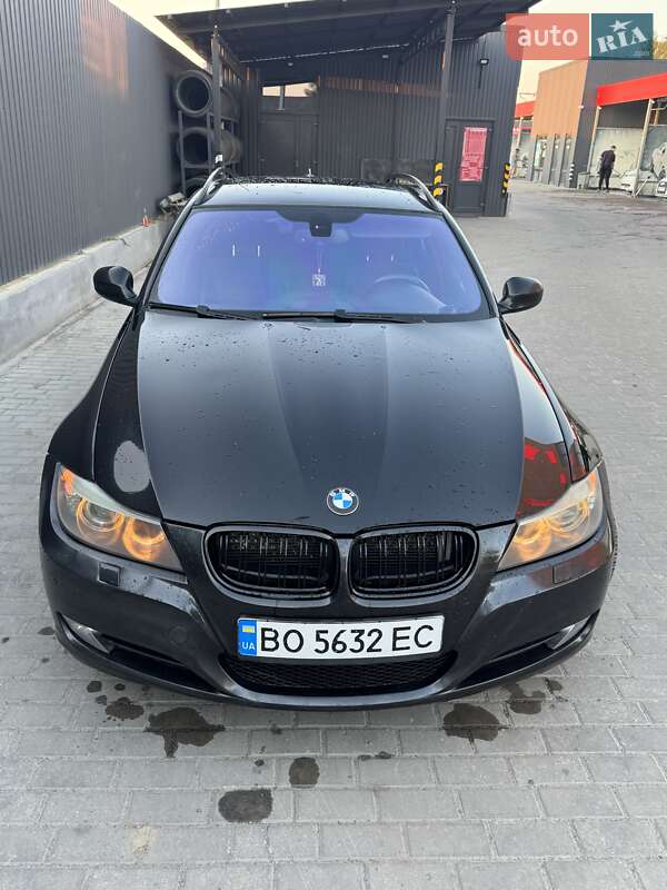 Універсал BMW 3 Series 2009 в Кременці