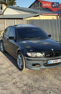 Седан BMW 3 Series 2004 в Березному