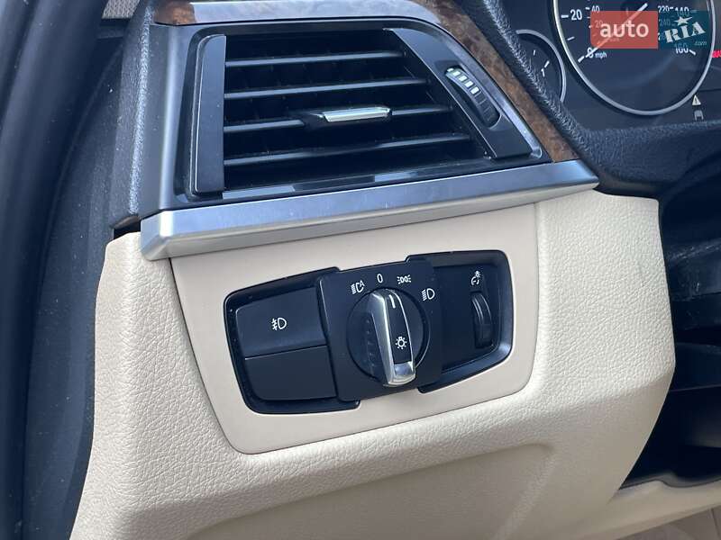 Седан BMW 3 Series 2014 в Киеве