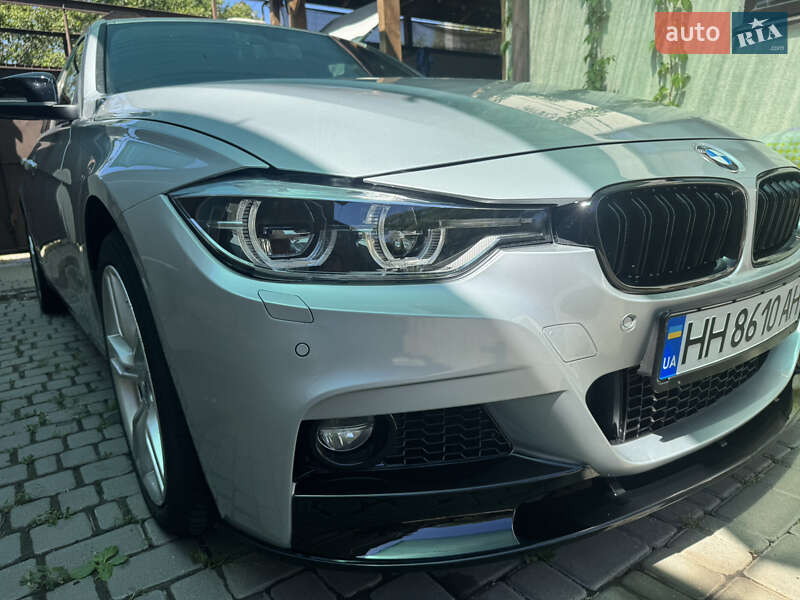 Седан BMW 3 Series 2015 в Одесі