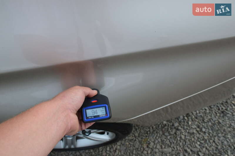 Седан BMW 3 Series 2013 в Луцьку