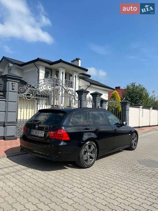 BMW 3 Series 2011 BMW 3 Series 2011