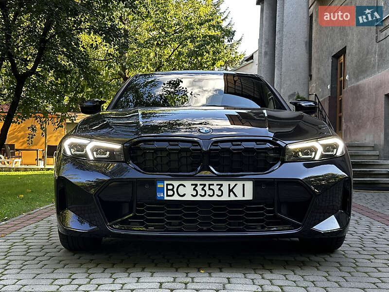 Седан BMW 3 Series 2024 в Львове