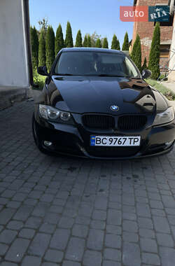 Седан BMW 3 Series 2010 в Львове