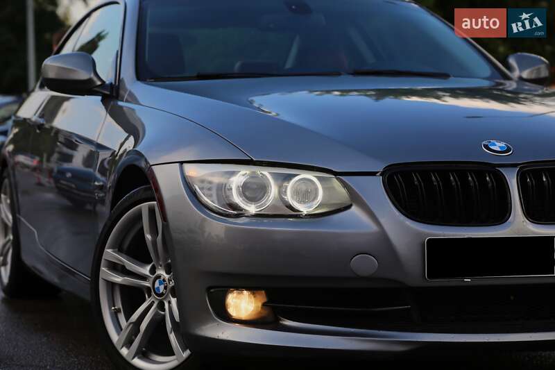 Купе BMW 3 Series 2010 в Киеве