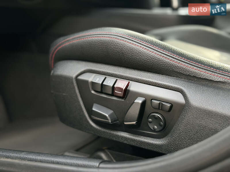 Седан BMW 3 Series 2015 в Киеве