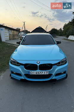 Седан BMW 3 Series 2013 в Сокирянах