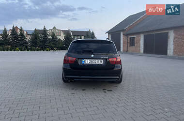 Універсал BMW 3 Series 2009 в  фото 8 Універсал BMW 3 Series 2009 в