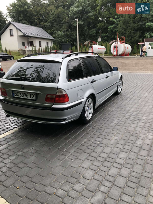 Універсал BMW 3 Series 2002 в Бібрці