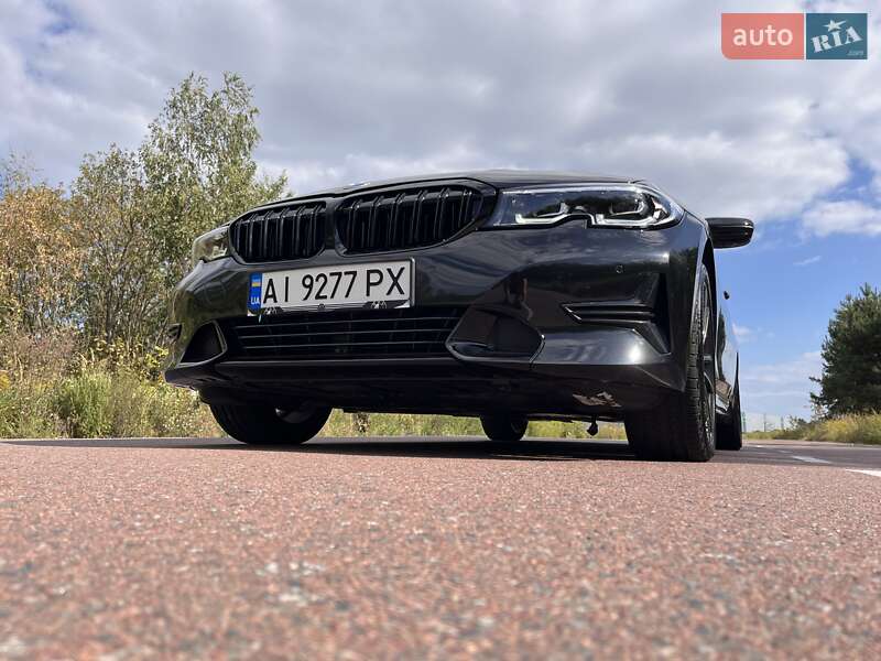 Седан BMW 3 Series 2020 в Киеве фото 19 Седан BMW 3 Series 2020 в Киеве
