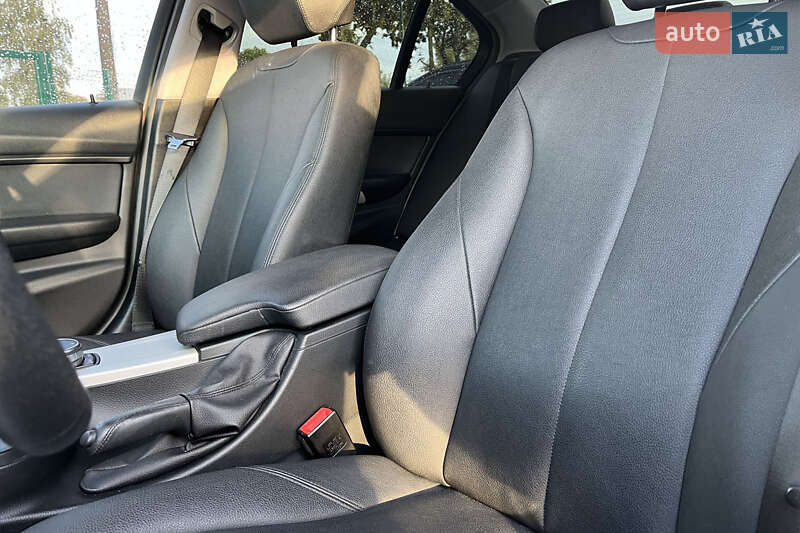 Седан BMW 3 Series 2017 в Коломые фото 12 Седан BMW 3 Series 2017 в Коломые