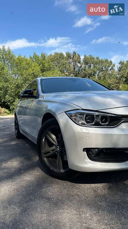 Универсал BMW 3 Series 2014 в Днепре
