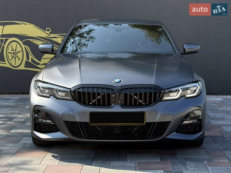 Седан BMW 3 Series 2022 в Києві
