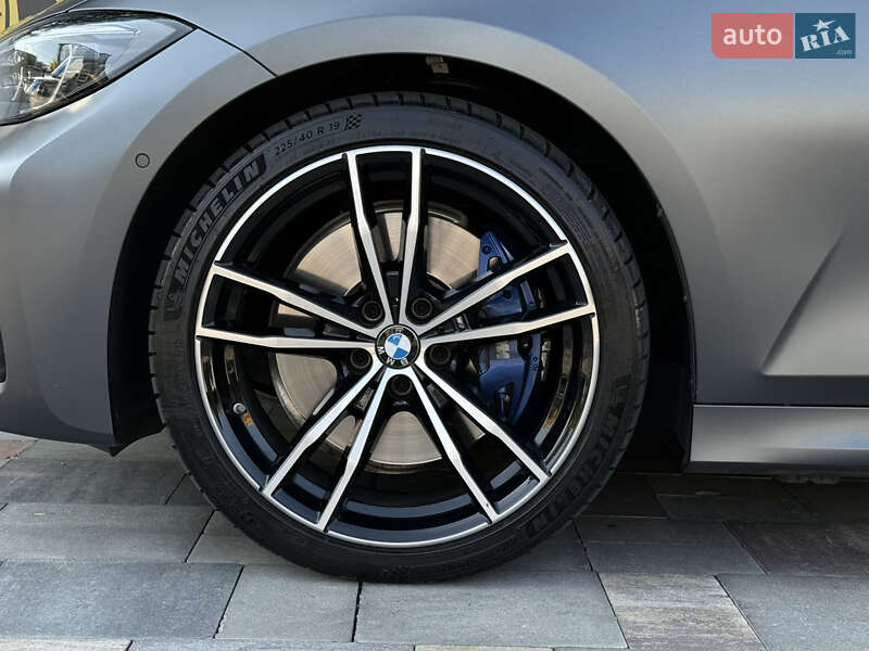 Седан BMW 3 Series 2022 в Києві
