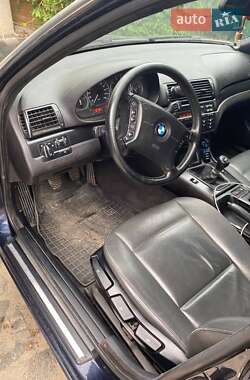 Седан BMW 3 Series 2004 в  фото 12 Седан BMW 3 Series 2004 в