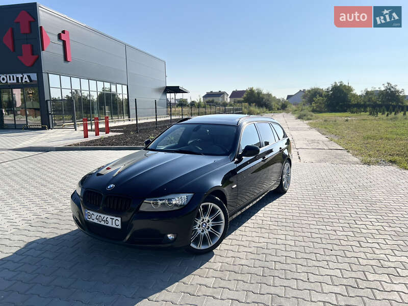 Універсал BMW 3 Series 2011 в Золочеві