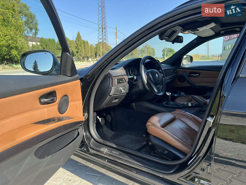 Універсал BMW 3 Series 2011 в Золочеві