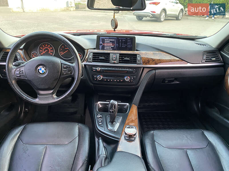 Седан BMW 3 Series 2013 в Одесі
