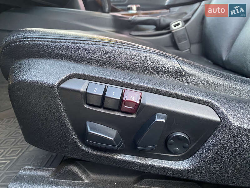 Седан BMW 3 Series 2013 в Одесі