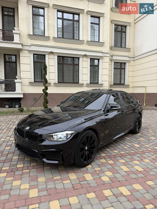 BMW 3 Series 2016