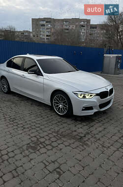 Седан BMW 3 Series 2014 в Херсоне
