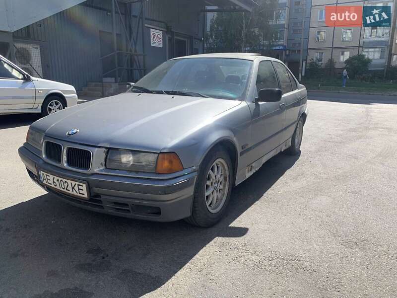 BMW 3 Series 1992