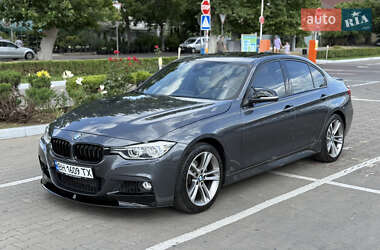 Седан BMW 3 Series 2017 в Одессе