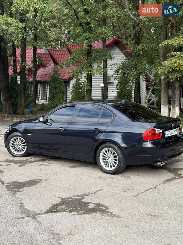 Седан BMW 3 Series 2006 в Ивано-Франковске