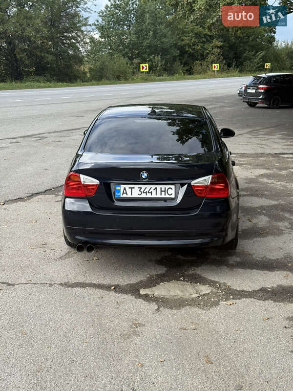 Седан BMW 3 Series 2006 в Ивано-Франковске
