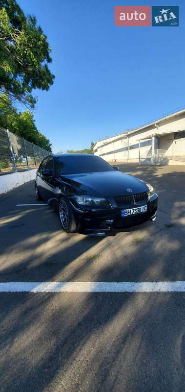 Седан BMW 3 Series 2005 в Белгороде-Днестровском фото 11 Седан BMW 3 Series 2005 в Белгороде-Днестровском