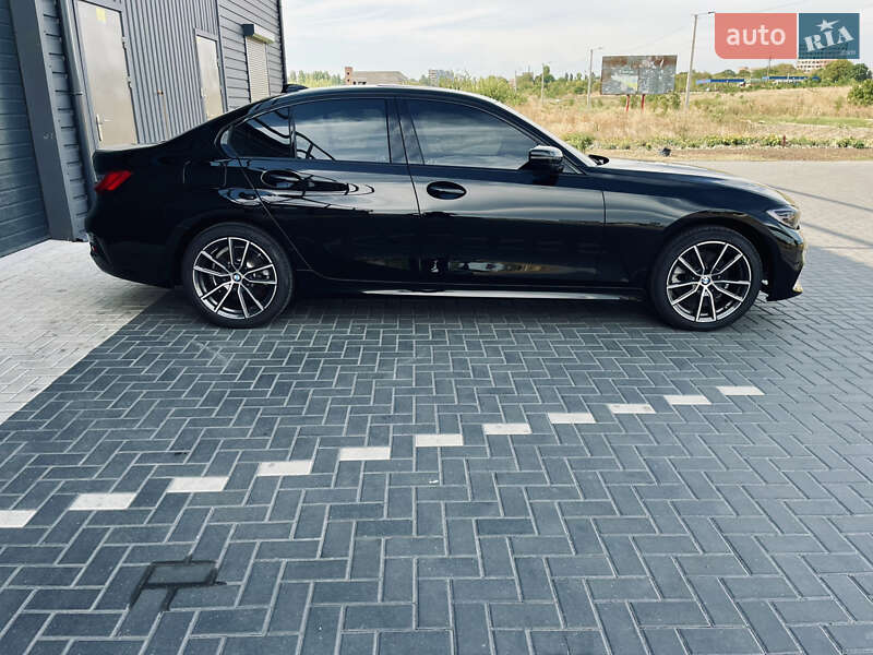 Седан BMW 3 Series 2019 в Кропивницком фото 10 Седан BMW 3 Series 2019 в Кропивницком