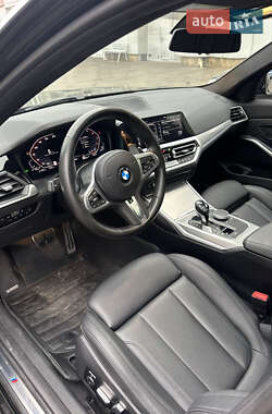 Седан BMW 3 Series 2019 в 