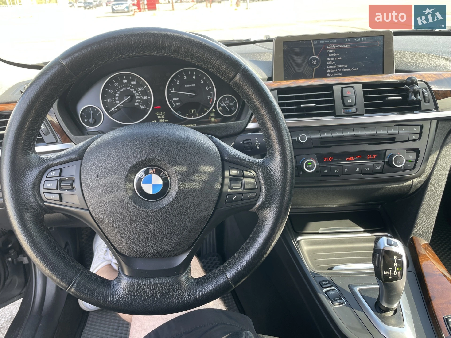 2012 BMW 3er - мініатюра 12