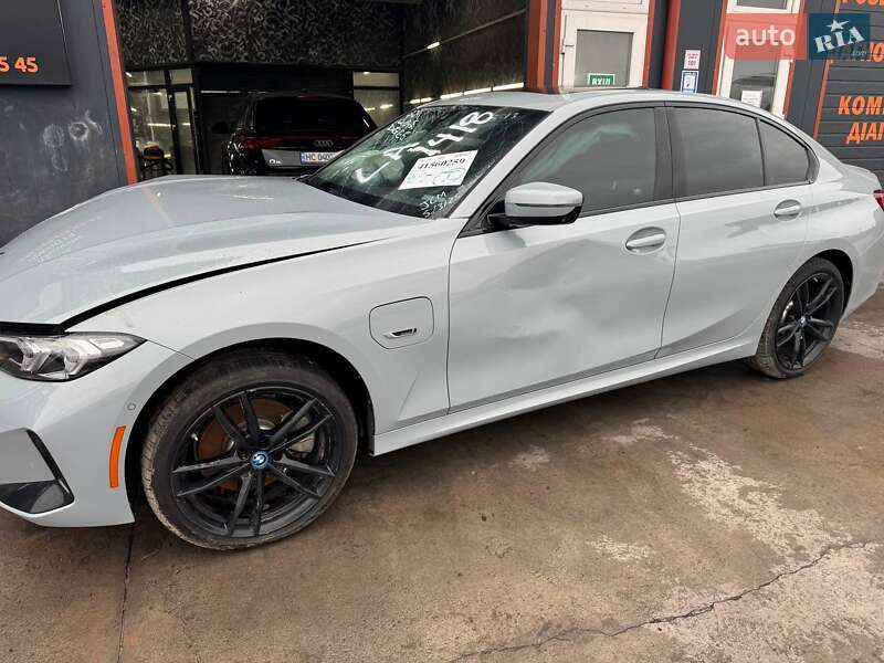 BMW 3 Series 2023