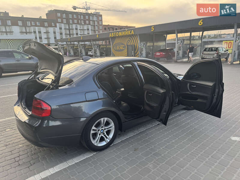 Седан BMW 3 Series 2008 в Киеве фото 23 Седан BMW 3 Series 2008 в Киеве