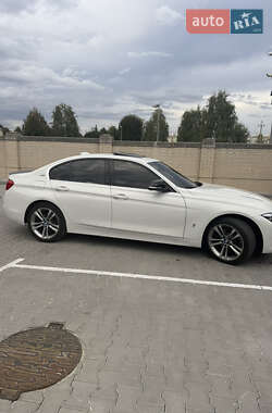 Седан BMW 3 Series 2017 в Киеве