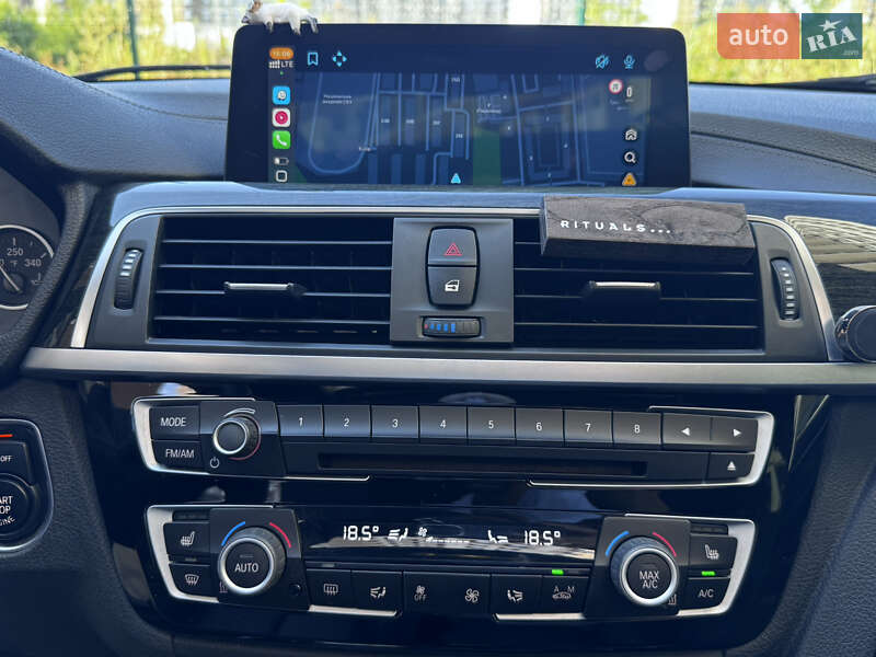 Седан BMW 3 Series 2017 в Києві