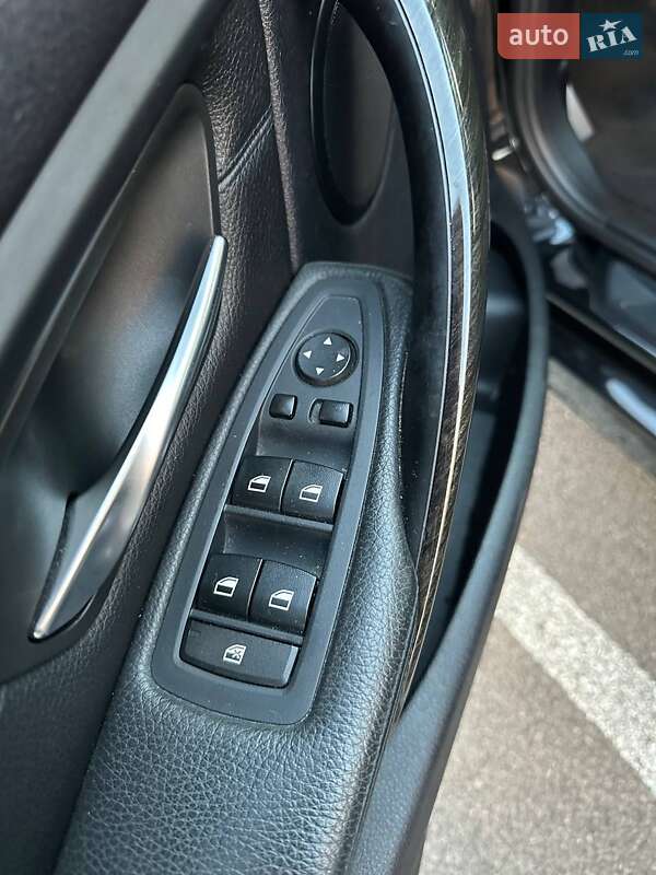 Седан BMW 3 Series 2014 в Ровно