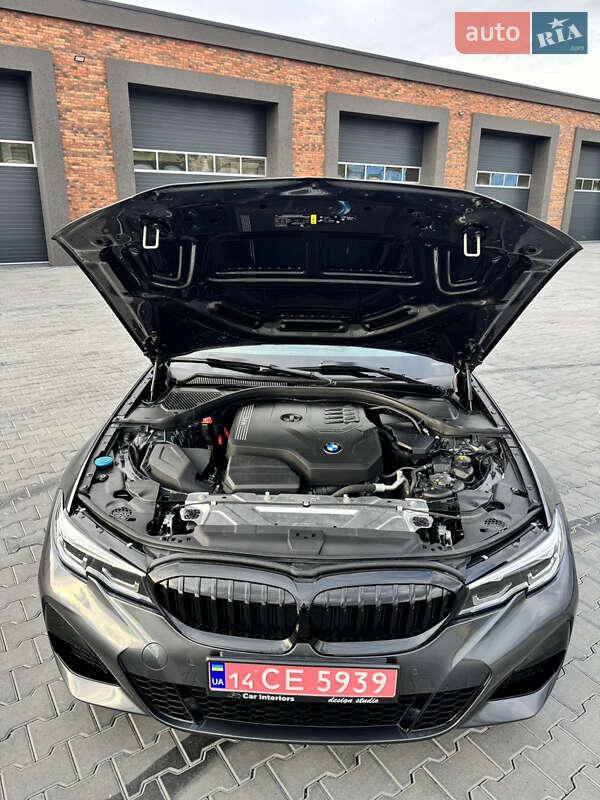 Седан BMW 3 Series 2019 в Черновцах