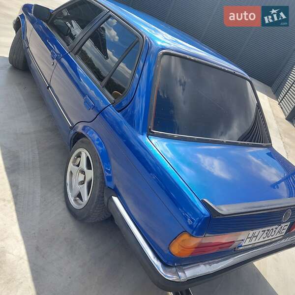 Седан BMW 3 Series 1986 в Измаиле фото 3 Седан BMW 3 Series 1986 в Измаиле