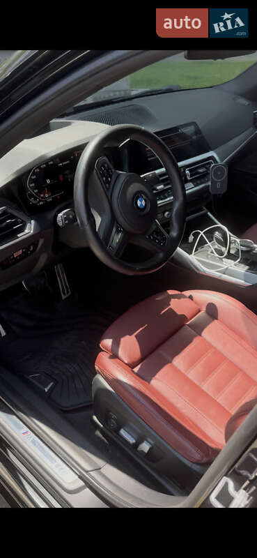 Седан BMW 3 Series 2022 в Ізмаїлі