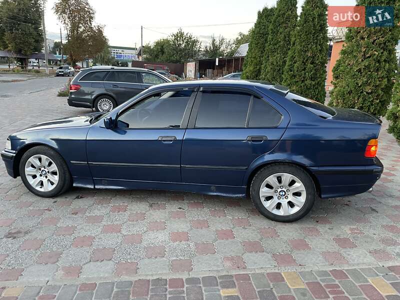 Седан BMW 3 Series 1993 в Лысянке фото 7 Седан BMW 3 Series 1993 в Лысянке