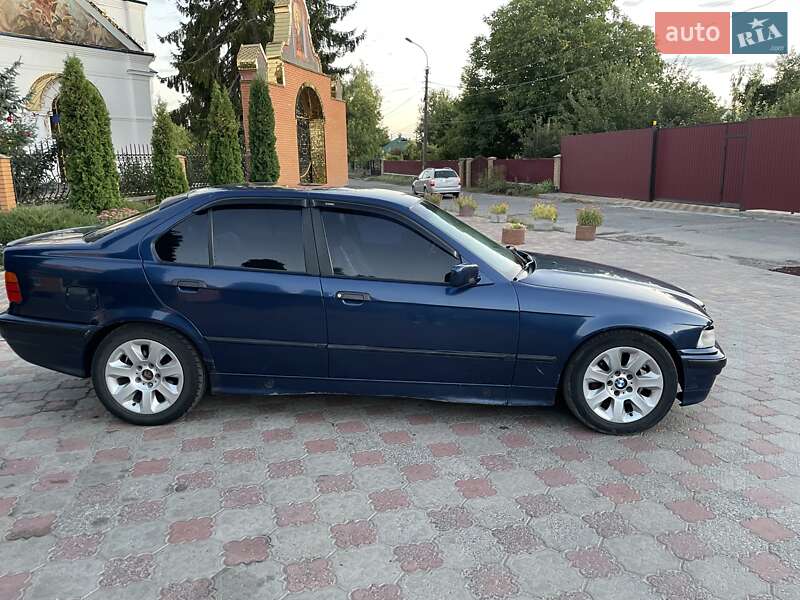 Седан BMW 3 Series 1993 в Лысянке фото 11 Седан BMW 3 Series 1993 в Лысянке