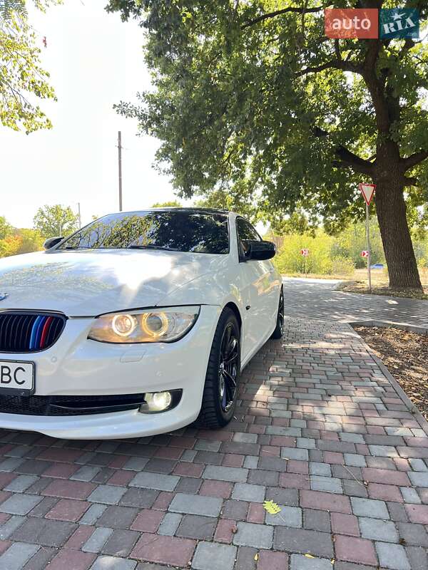 Купе BMW 3 Series 2012 в Кропивницком