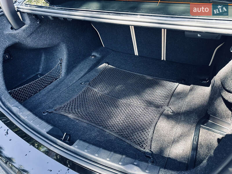 Седан BMW 3 Series 2016 в Одесі фото 17 Седан BMW 3 Series 2016 в Одесі