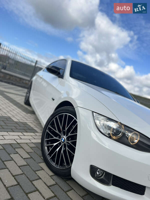 Купе BMW 3 Series 2007 в Рокитном