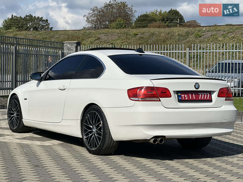 Купе BMW 3 Series 2007 в Рокитном