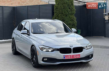 Седан BMW 3 Series 2016 в Полтаве