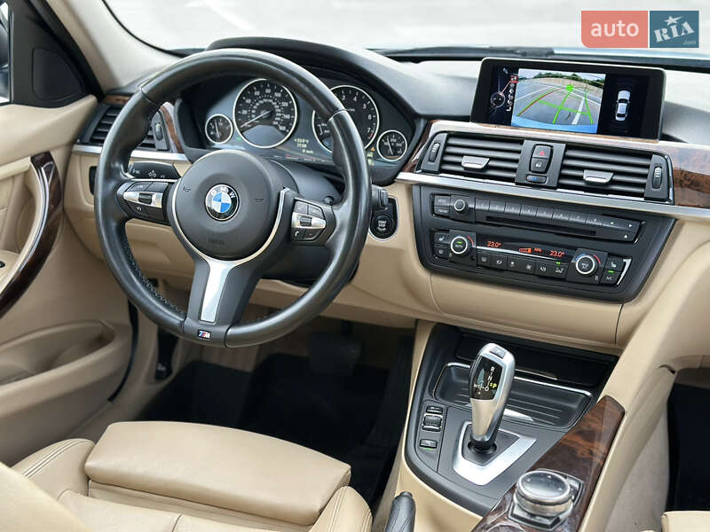 Седан BMW 3 Series 2014 в Києві