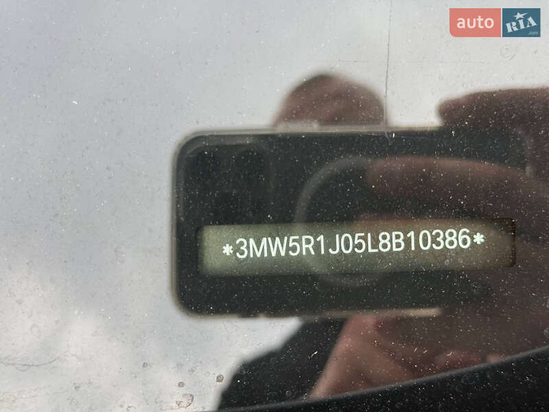 Седан BMW 3 Series 2019 в Киеве